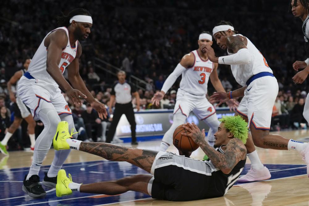 判罚极具争 判罚极具争